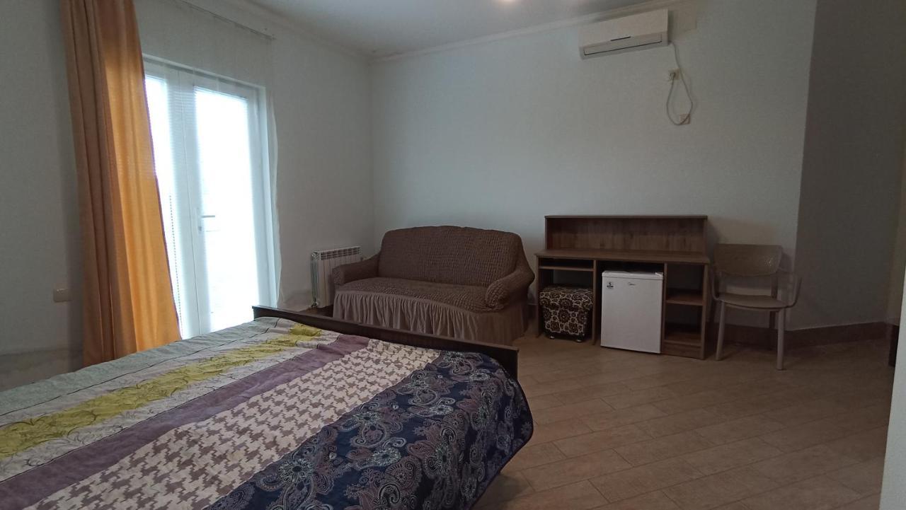 Guest House Karla كوبوليتي المظهر الخارجي الصورة