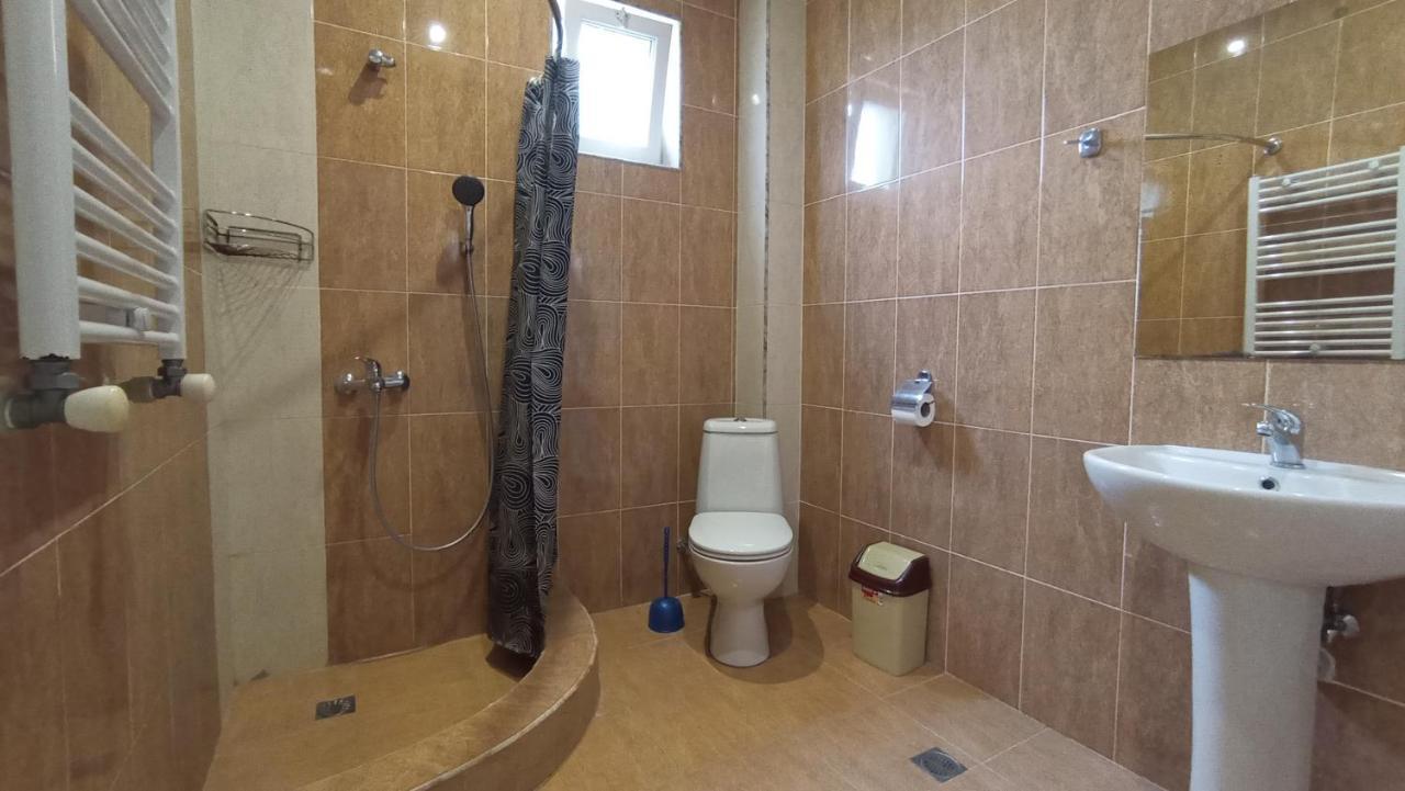 Guest House Karla كوبوليتي المظهر الخارجي الصورة
